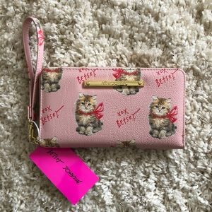 Betsey Johnson wallet